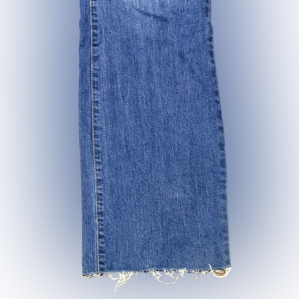 Forever 21 Jeans Y2K Raw Hem Hi-Waisted Wide Leg Size 29” Waist & 29” Inseam - Picture 3 of 4
